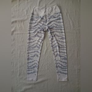 Women's White and Gray Patterned Leggings